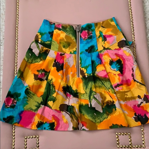 Nanette Lepore Bright Floral Mini Skirt 🌺 - Picture 4 of 6